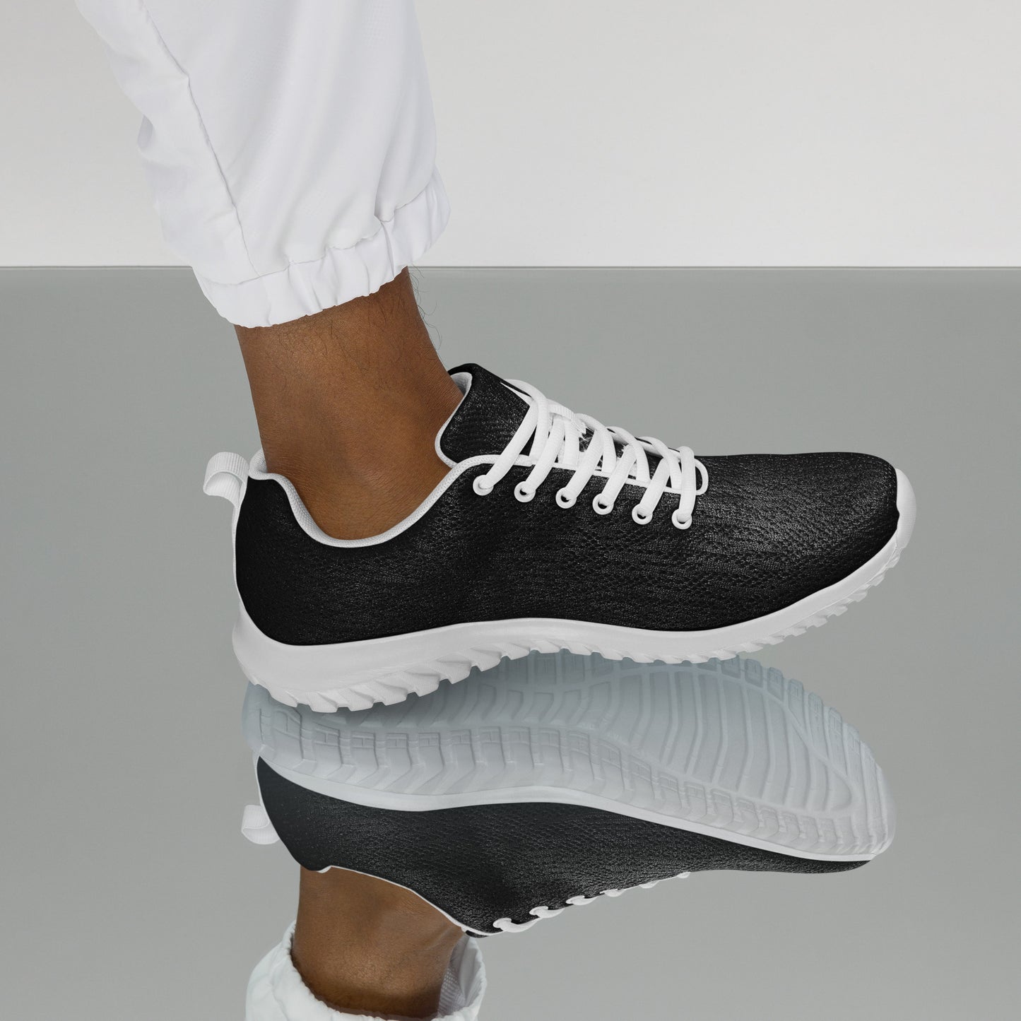 SKV Men’s athletic shoes