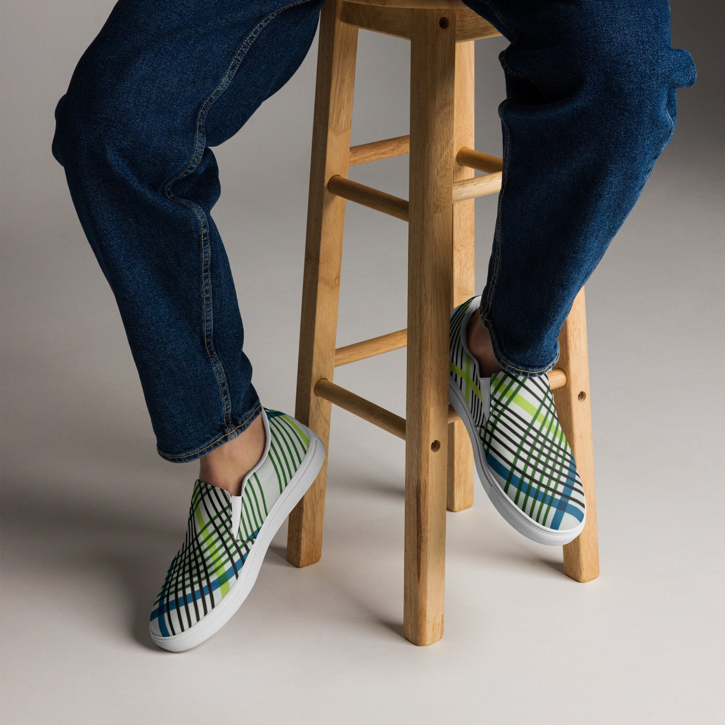 SUPADRESSIE Men’s slip-on canvas shoes