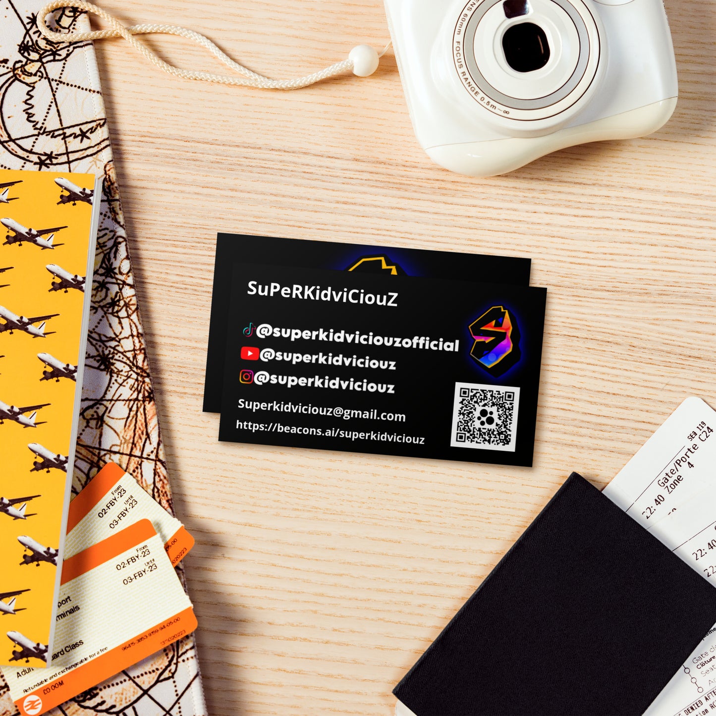 SUPADALEAGUEBUSINESSet of business cards