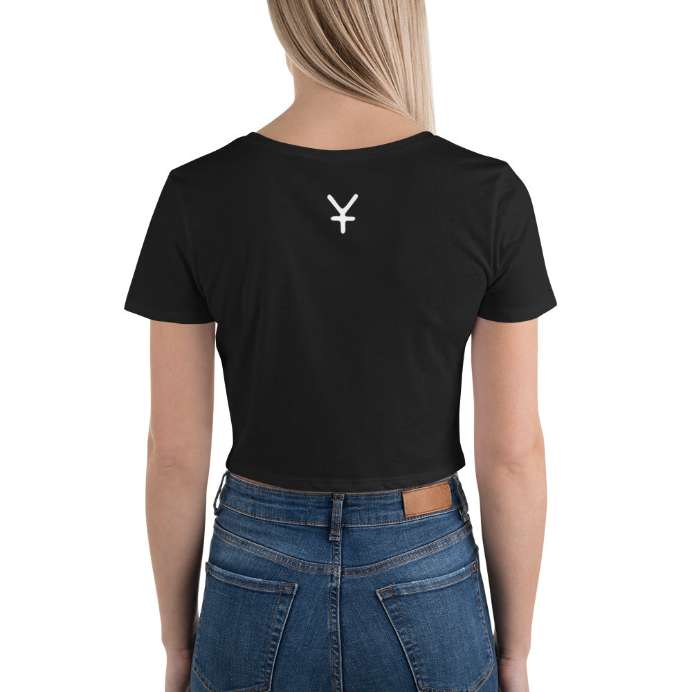 SuPerKiDViCiouZ play hard  Women’s Crop Tee