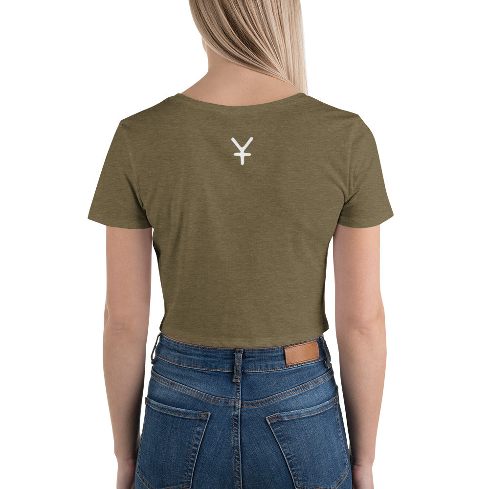 SuPerKiDViCiouZ play hard  Women’s Crop Tee